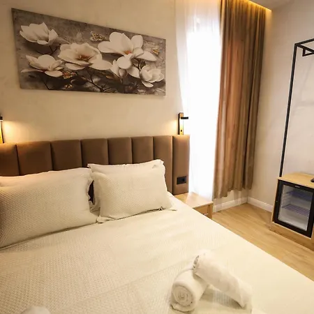Rooms Kruja City Hotel 3*