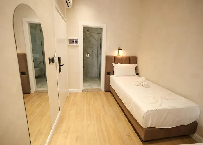 Hotel Rooms Kruja City 3*